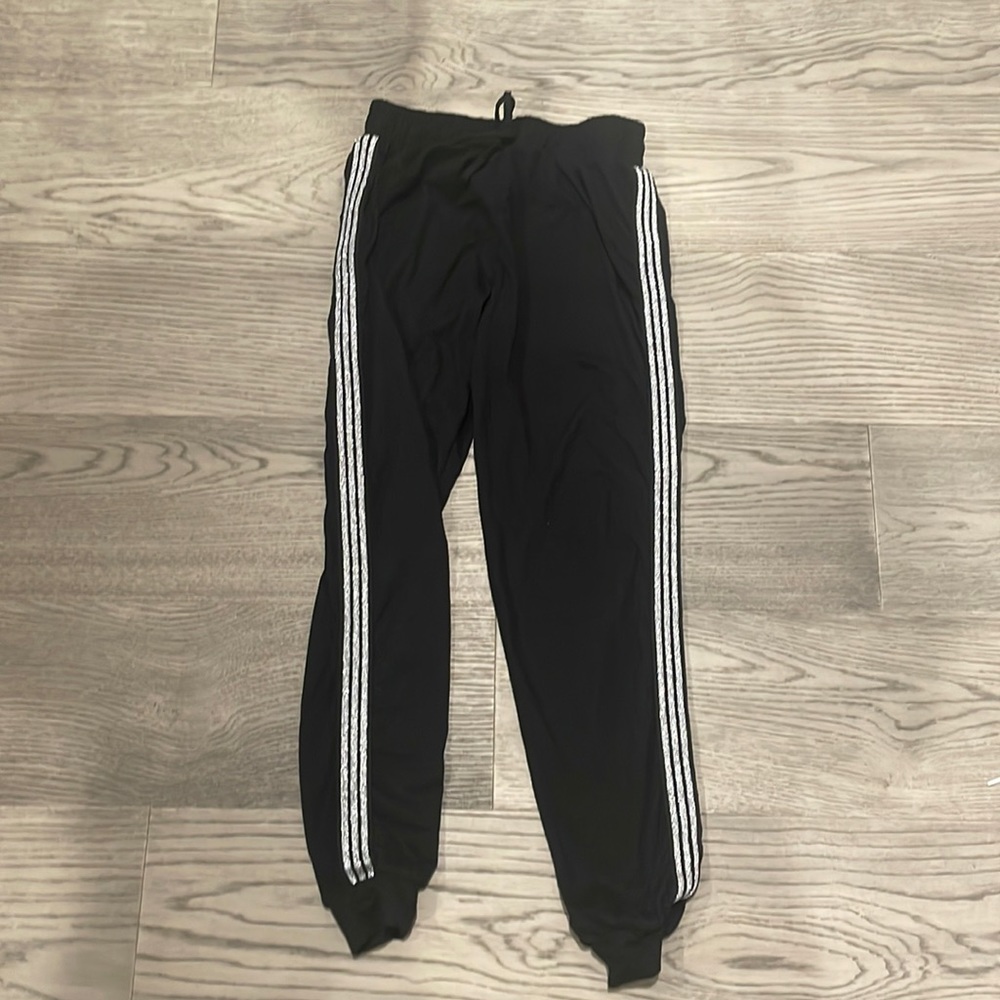 Black girls joggers with metallic triple stripe size 10/12